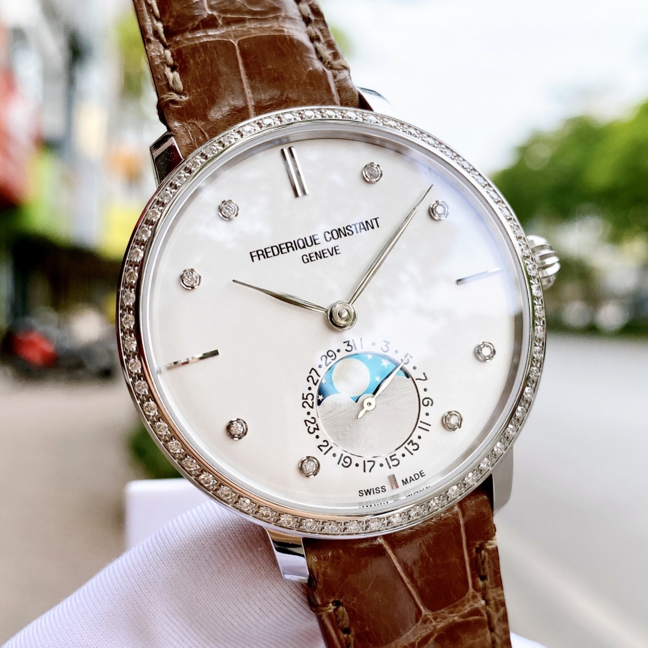 MSP: 180545.CE.SWISS.UNISEX